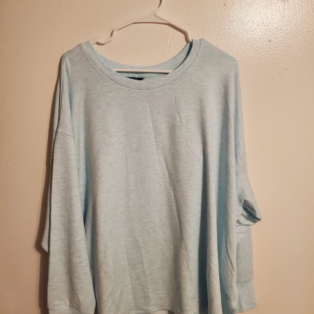 Size XXL  Plus LL BEAN WOMENS LIGHT BLUE Sweater